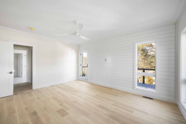 gJghOn8UOx-B70A9349-1